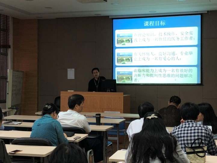 “一路走，一路带，一路话秋实”――性爱